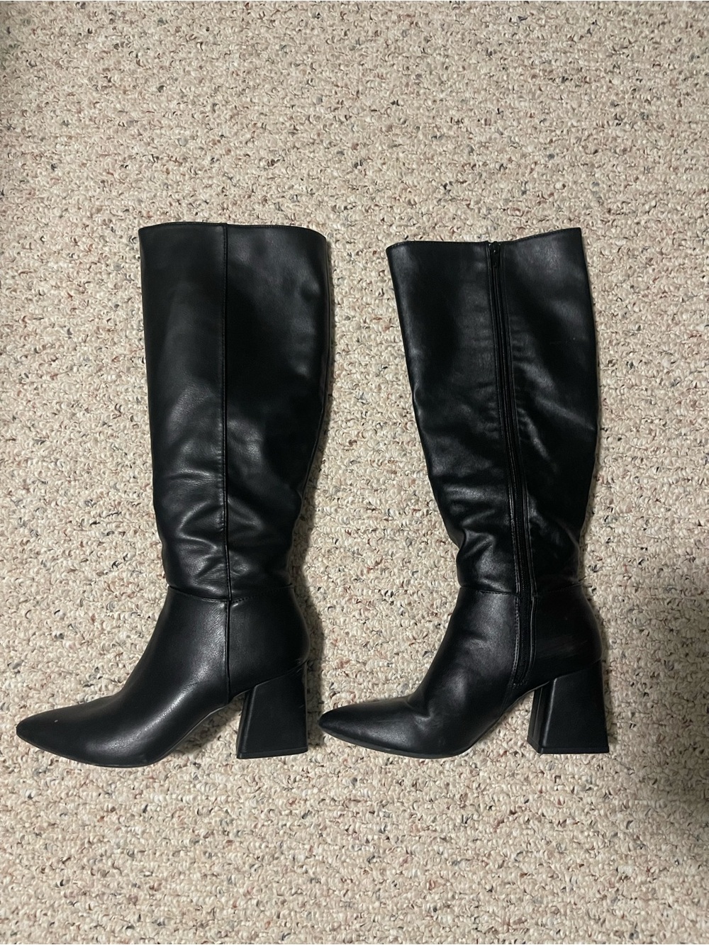 Classic Black Knee-High Block Heel Boots - Brand